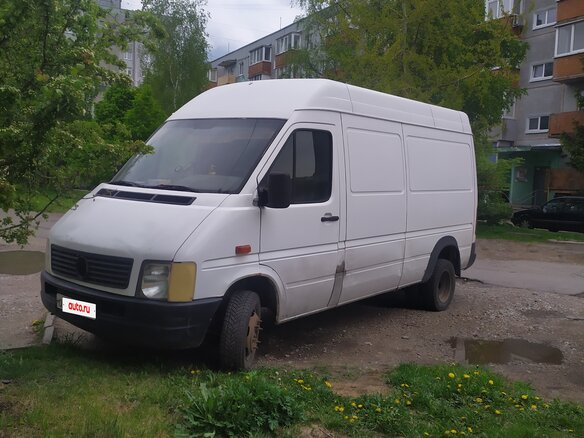 2002 Volkswagen LT, белый, 750000 рублей