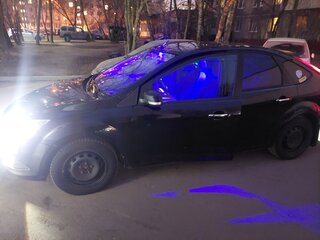 2009 Ford Focus II Рестайлинг, чёрный, 500000 рублей, вид 3