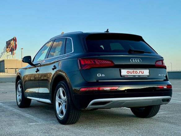 2019 Audi Q5 45 TFSI II (FY), чёрный, 4060000 рублей - вид 11