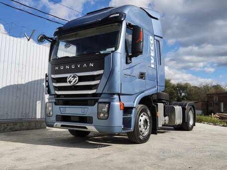 2023 IVECO-Hongyan 4x2, синий, 9700000 рублей, вид 2