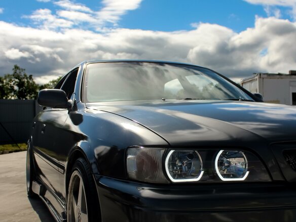 1996 Toyota Chaser VI (X100), серый, 1500000 рублей - вид 1