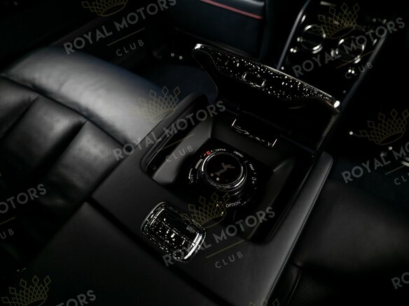 2019 Rolls-Royce Phantom VIII (Series I), белый, 34800000 рублей - вид 16
