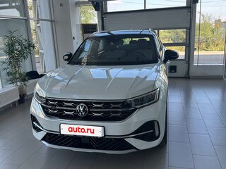 2023 Volkswagen Tayron X I Рестайлинг, белый, 5650000 рублей, вид 2