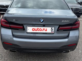 2020 BMW 5 серии 530i xDrive VII (G30/G31/G38) Рестайлинг, серый, 5300000 рублей, вид 3