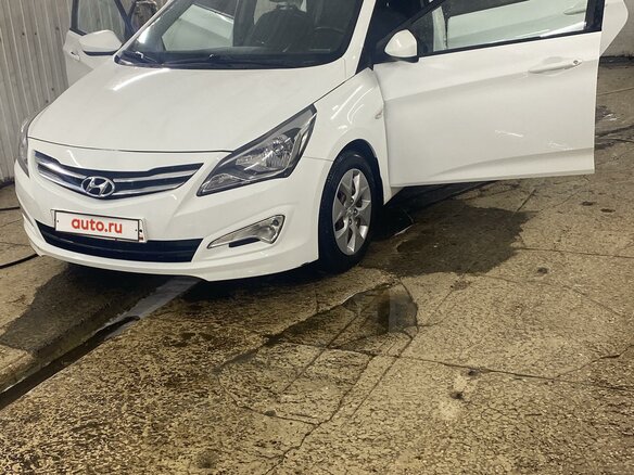 2016 Hyundai Solaris I Рестайлинг, белый, 1460000 рублей