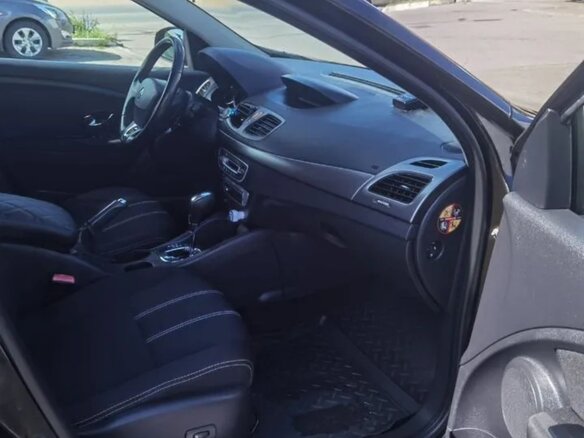 2014 Renault Megane III Рестайлинг 2, чёрный, 899000 рублей - вид 12