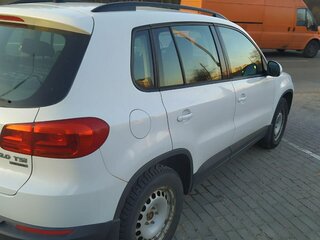 2012 Volkswagen Tiguan I Рестайлинг, белый, 1230000 рублей, вид 2
