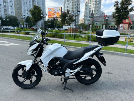 2017 Lifan LF150-10B, белый, 115000 рублей, вид 4