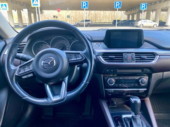 2017 Mazda 6 III (GJ) Рестайлинг, чёрный, 2000000 рублей - вид 8