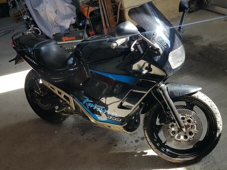 1995 Suzuki GSX 400F Katana, чёрный, 550000 рублей, вид 1