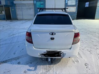 2013 Lada (ВАЗ) Granta I, белый, 325000 рублей, вид 3