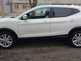 2017 Nissan Qashqai II, белый, 1650000 рублей, вид 4