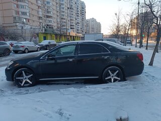 2010 Toyota Crown Majesta V (S200), чёрный, 770000 рублей, вид 3