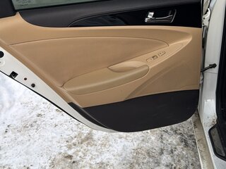 2011 Hyundai Sonata VI (YF), белый, 1455000 рублей, вид 5