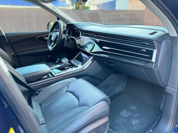 2021 Audi Q7 45 TDI II (4M) Рестайлинг, синий, 9490000 рублей - вид 15