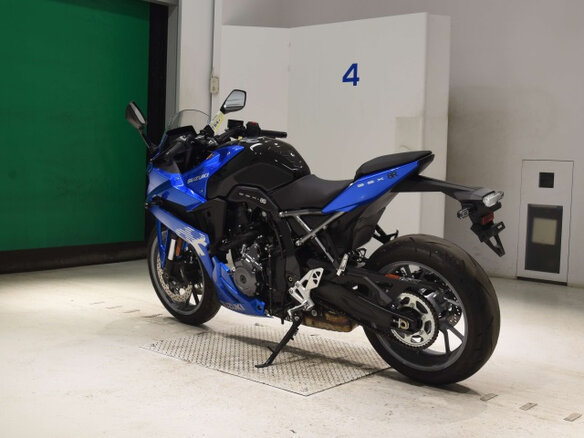 2024 Suzuki GSX-8R, синий, 800000 рублей - вид 5