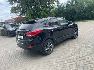 2015 Hyundai ix35 I Рестайлинг, чёрный, 1625000 рублей, вид 3