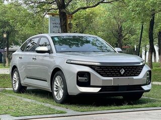 2021 Baojun RC-5, серебристый, 1320000 рублей, вид 1