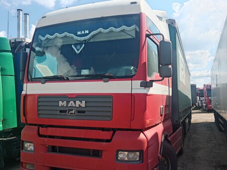 2003 MAN TGA, красный, 1430000 рублей, вид 1