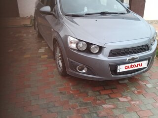 2015 Chevrolet Aveo II, серый, 900000 рублей, вид 2