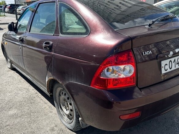 2011 Lada (ВАЗ) Priora I, пурпурный, 109000 рублей - вид 8