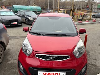 2013 Kia Picanto II, красный, 860000 рублей, вид 1