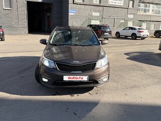 2016 Kia Rio III Рестайлинг, коричневый, 1300000 рублей, вид 1