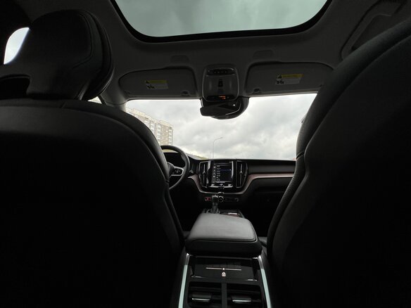 2019 Volvo XC60 II, серый, 2746126 рублей - вид 7