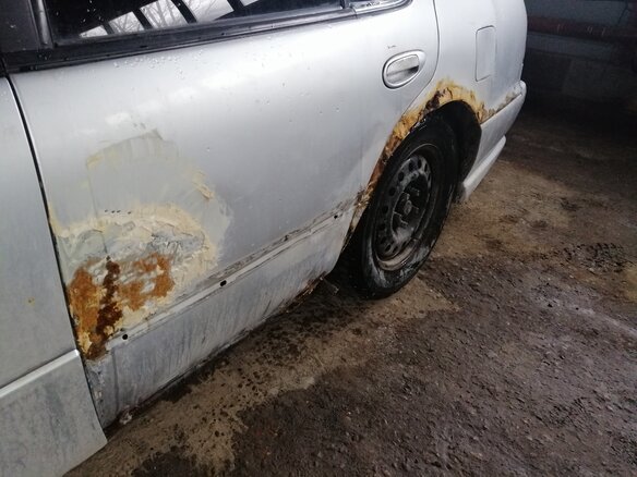 1996 Nissan Cefiro II (A32), серебристый, 280000 рублей - вид 7