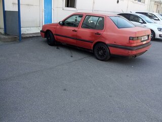 1992 Volkswagen Vento, красный, 80000 рублей, вид 4