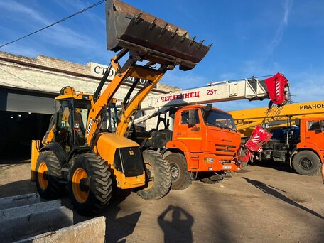 2010 JCB 4CX, жёлтый, 8350000 рублей, вид 5