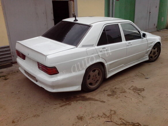 1991 Mercedes-Benz 190 (W201), белый