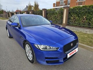 2017 Jaguar XE I, синий, 1400000 рублей, вид 1