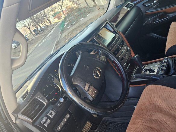 2013 Lexus LX 570 III Рестайлинг, чёрный, 6200000 рублей - вид 5
