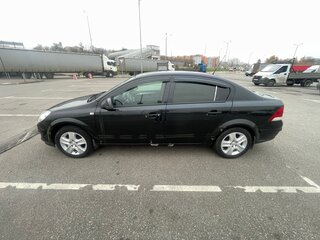 2012 Opel Astra H Рестайлинг, чёрный, 450000 рублей, вид 4