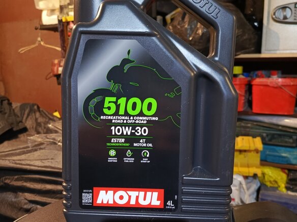 2011 Suzuki Burgman (SkyWave) 650, белый, 420500 рублей - вид 16