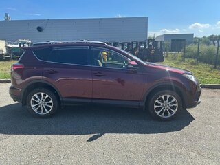 2016 Toyota RAV4 IV (XA40) Рестайлинг, красный, 2370000 рублей, вид 3