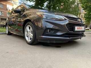 2016 Chevrolet Cruze II, серый, 1310000 рублей, вид 3