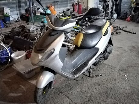 1996 Suzuki Address 110, серебристый, 70000 рублей, вид 1