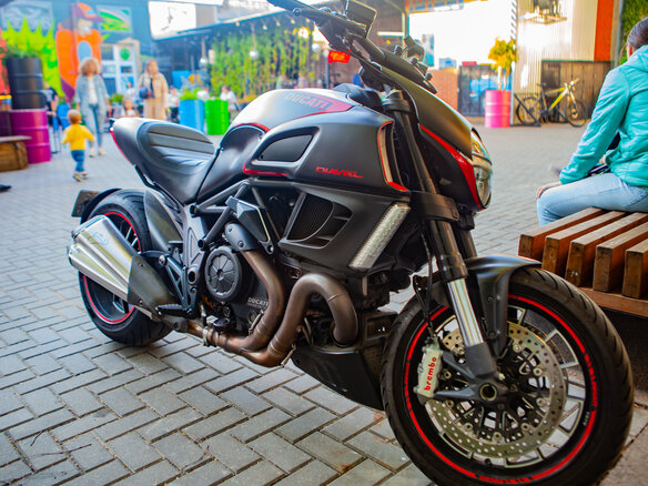 2012 Ducati Diavel, чёрный, 976406 рублей - вид 2