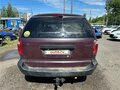 2002 Chrysler Voyager IV, красный, 220000 рублей - вид 5