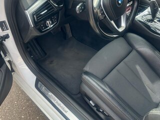 2018 BMW 5 серии 525d VII (G30/G31/G38), белый, 2300000 рублей, вид 4