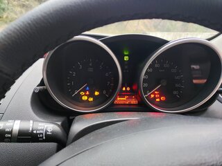 2010 Mazda Axela II, красный, 850000 рублей, вид 3