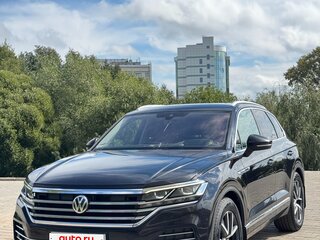 2019 Volkswagen Touareg III, чёрный, 3500000 рублей, вид 4