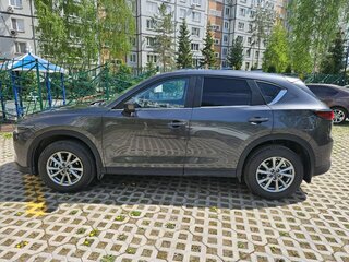 2025 Mazda CX-5 II Рестайлинг, серый, 3400000 рублей, вид 3