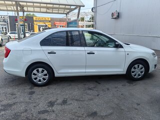 2017 Skoda Rapid I, белый, 1250000 рублей, вид 3