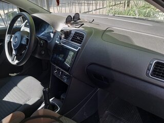 2011 Volkswagen Polo V, серебристый, 800000 рублей, вид 2