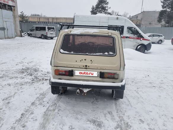 1982 Lada (ВАЗ) 2121 (4x4) I, бежевый, 150000 рублей - вид 4