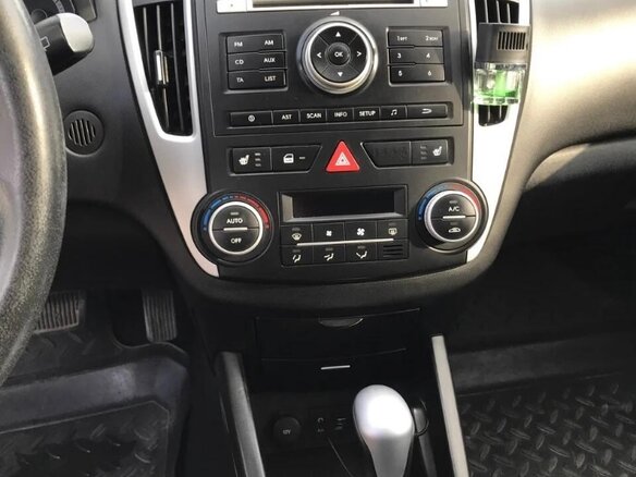 2011 Kia Ceed I Рестайлинг, золотистый, 1050000 рублей - вид 17