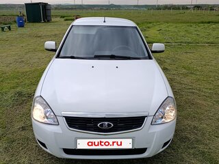 2014 Lada (ВАЗ) Priora I Рестайлинг, белый, 620000 рублей, вид 2